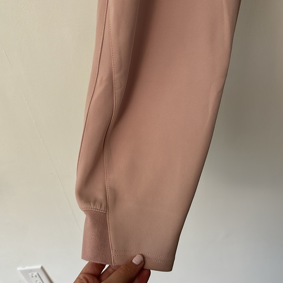 Threads 4 Thought Sustainable Pink Joggers size large - Picture 3 of 8